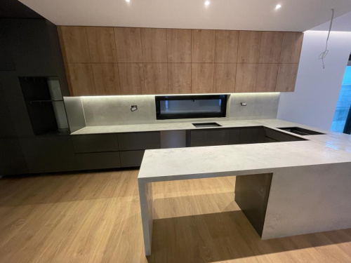 Laminam